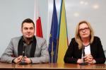 Prezydent Łomży Mariusz Chrzanowski i Skarbnik Miasta Elżbieta Parzych