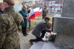 w imieniu władz Łomży kwiaty złożył zastępca prezydenta Andrzej Garlicki