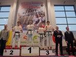 Łukasz Michalak na najwyższym stopniu podium, fot. Łomżyński Klub Karate