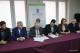 Prezydent Miasta Łomża Mariusz Chrzanowski oraz prezes Narodowego Funduszu Ochrony Środowiska i Gospodarki Wodnej, podpisują umowę o dofinansowanie projektu na rewitalizację Parku Jana Pawła II - Papieża Pielgrzyma