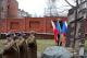 składanie kwiatów przed pomnikiem Sybiraków przy ul. Katyńskiej